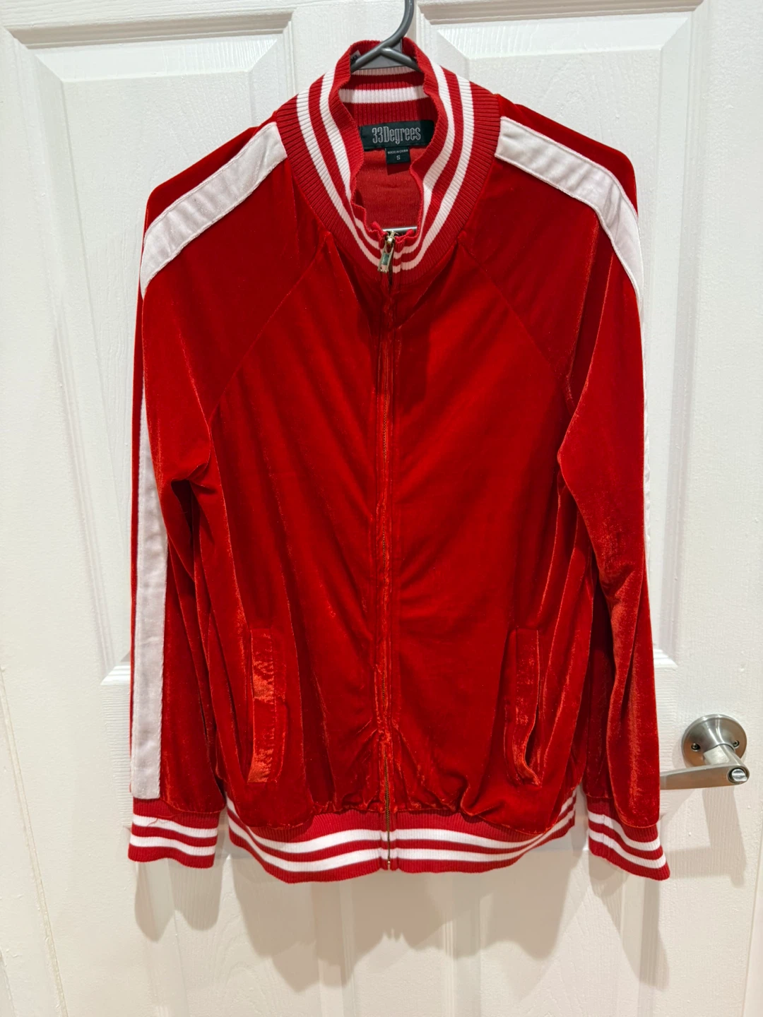 Red Santa Velvet sweater - Size M