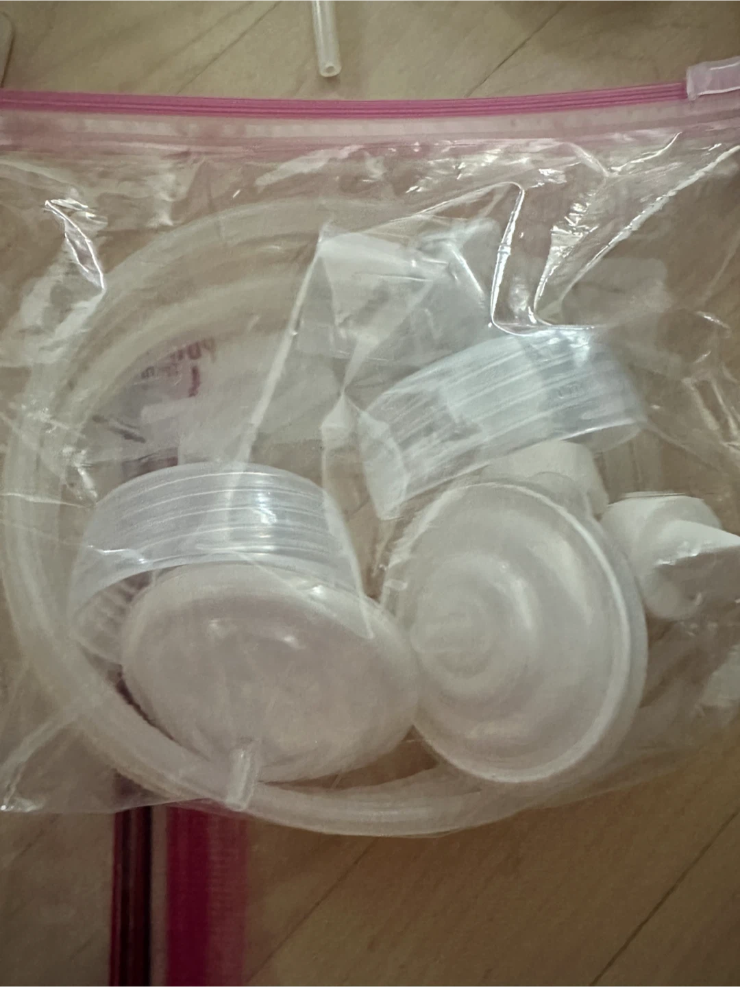 Spectra S1 Plus portable breast pump - photo 4