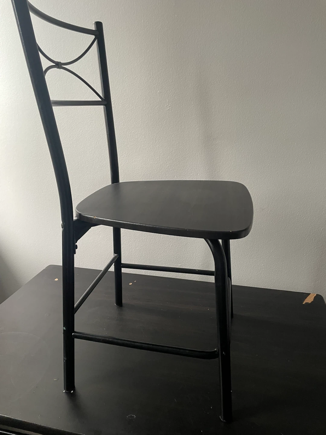 Black Metal Table - photo 4
