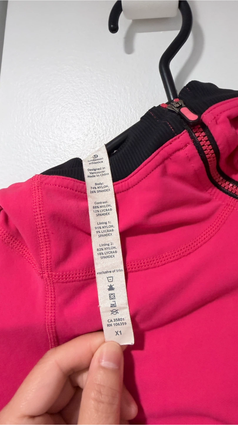 Lululemon Run For It Birds In Flight Pink Hoodie - photo 3