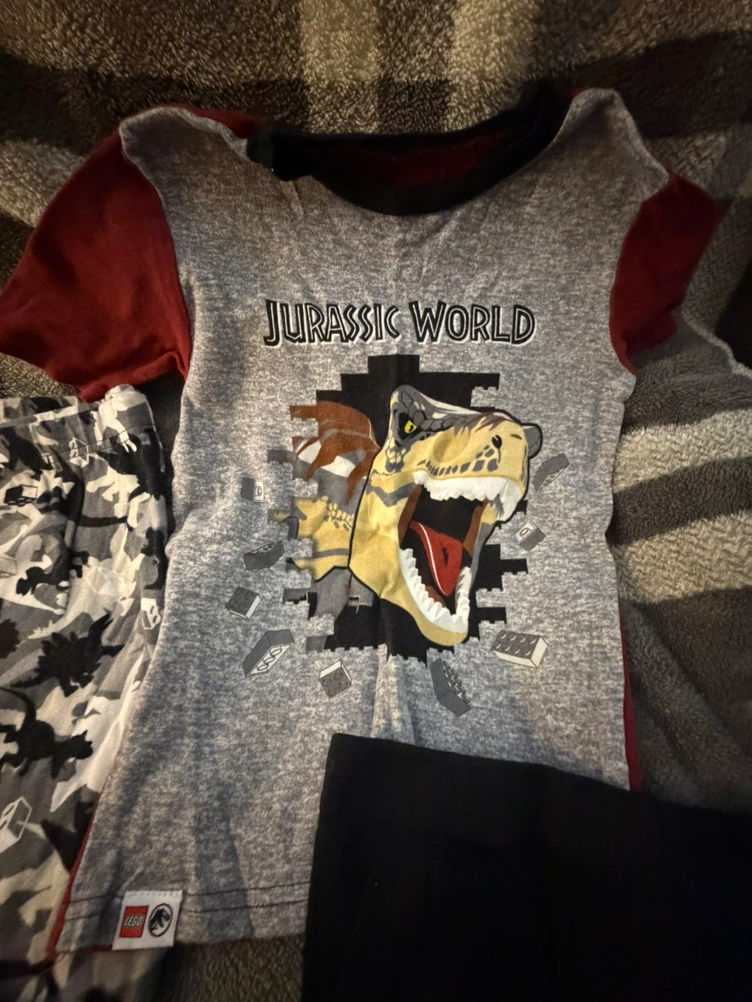 LEGO Jurassic World 3 piece Pajama Set Size 10 - photo 3