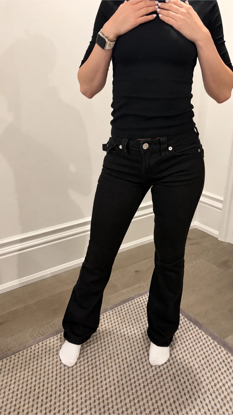 True Religion Black Mid Rise Flare Jeans – Size 26