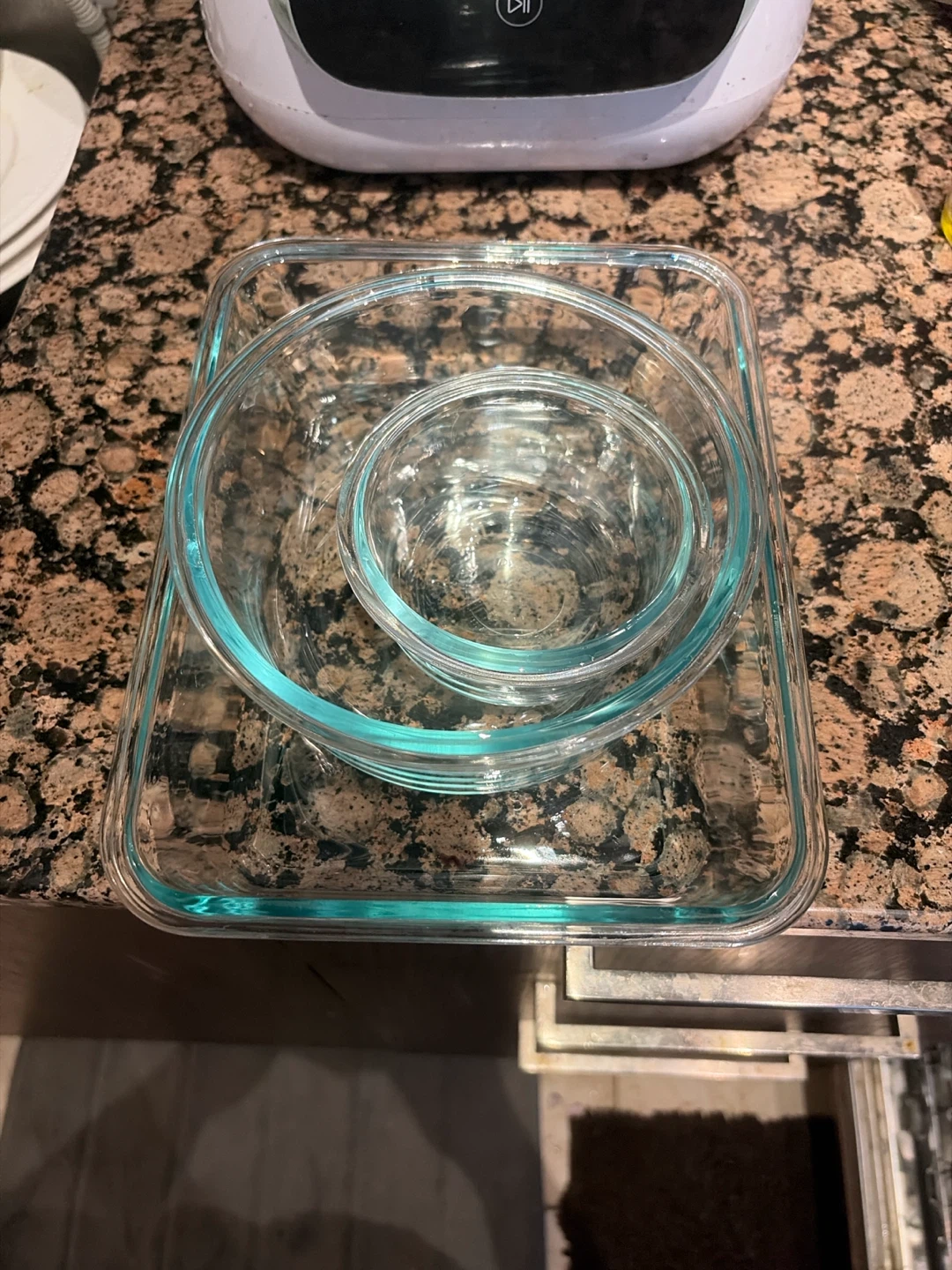 Snapware Glass Food Storage Containers - photo 2