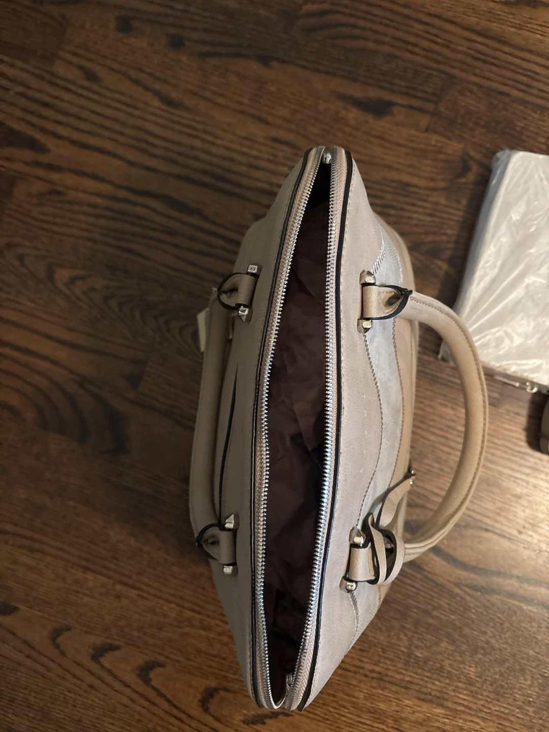 SUSEN Beige Handbag - photo 4