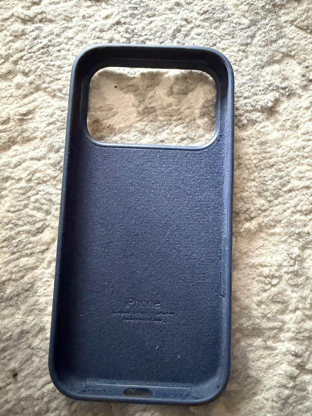 Apple Silicone Case for iPhone 17 - photo 2