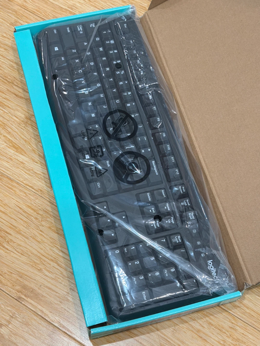 Logitech K120 USB Keyboard - photo 2