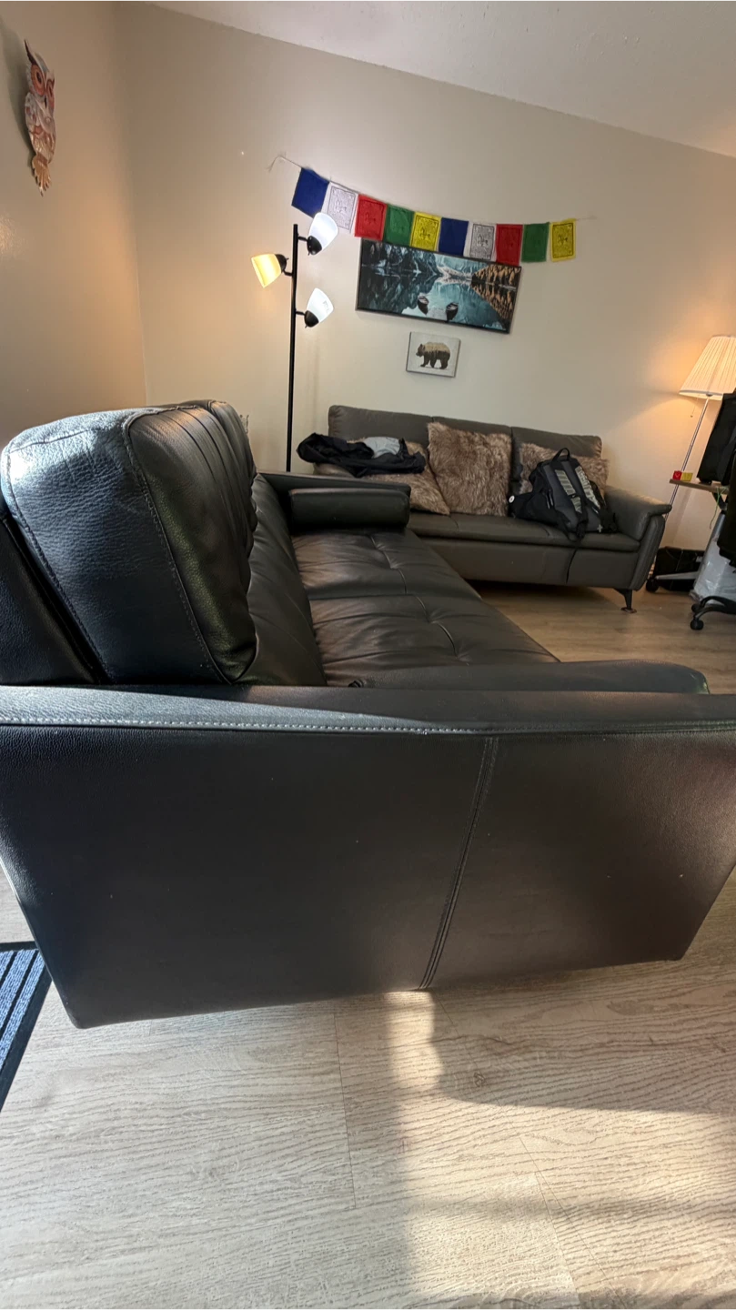 Black Leather Sofa - photo 2