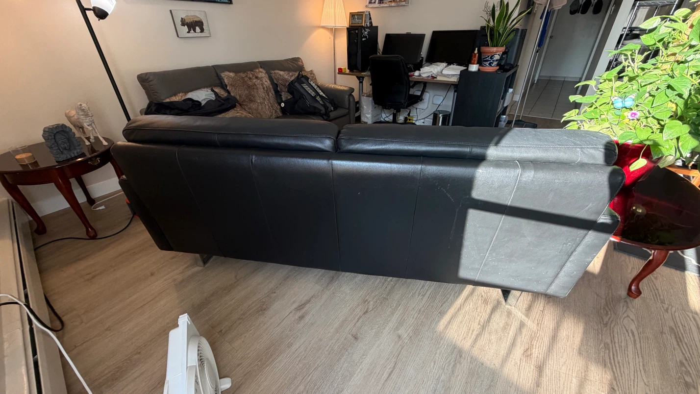 Black Leather Sofa - photo 4