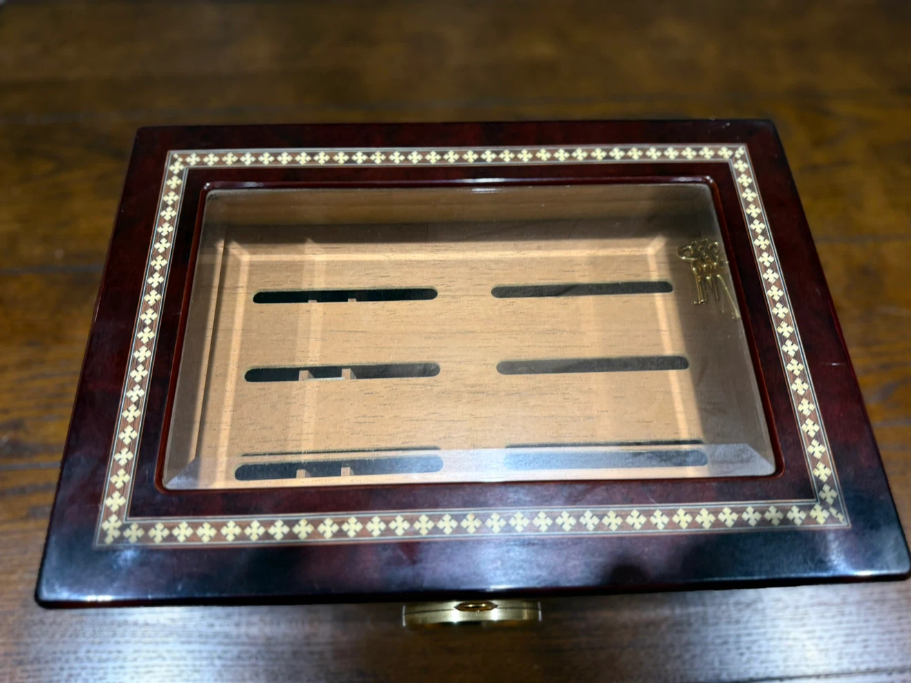 Wooden Humidor Storage Box with Hygrometer & Lock - photo 2