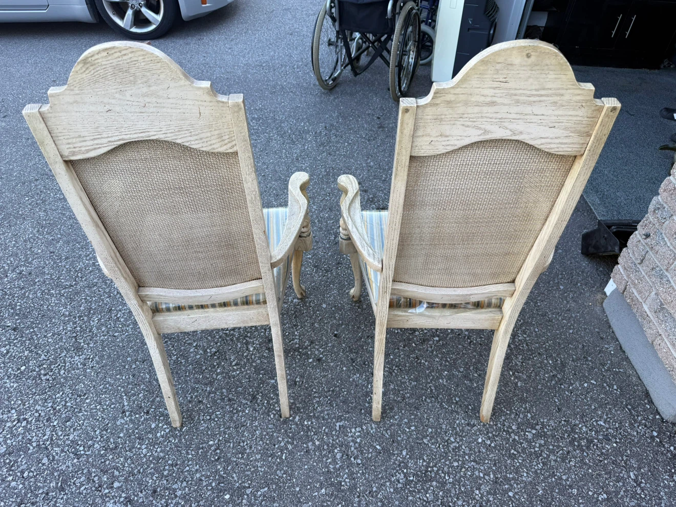 Vintage French Provincial 7-Piece Dining Set - Table, 6 Chairs - photo 4