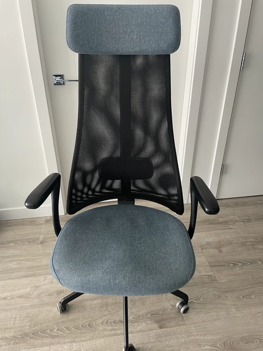 IKEA Markus Office Chair - photo 2