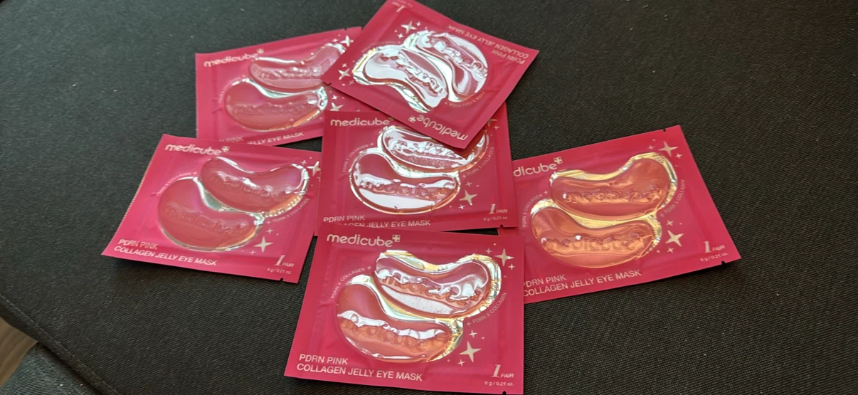 5 Medicube PDRN Pink Collagen Jelly Eye Masks