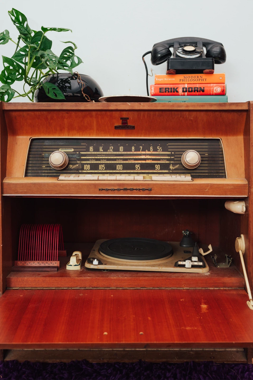 1950s Nordmende Radio & Record Player Console - photo 4
