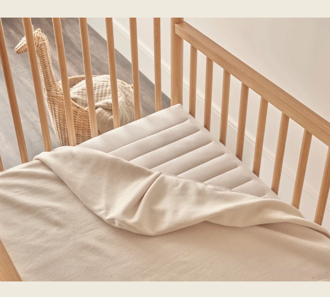 BNWT Obasan organic Crib Mattress Cover