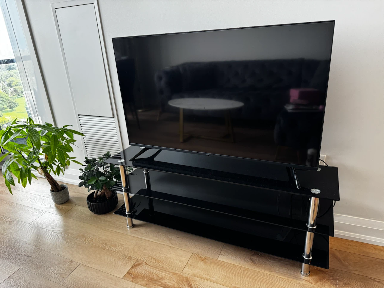 Black Glass TV Stand