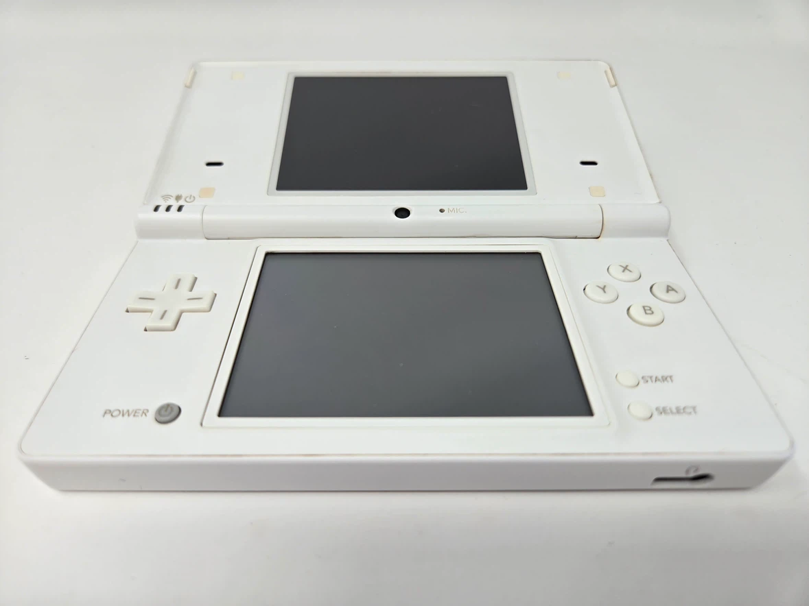 Nintendo DSi (White) + 128 Games - photo 3