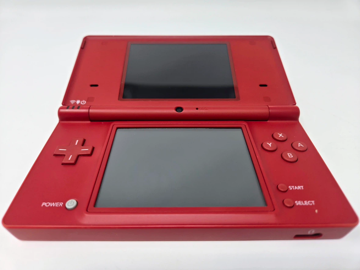 Nintendo DSi (Red) + 128 Games - photo 3