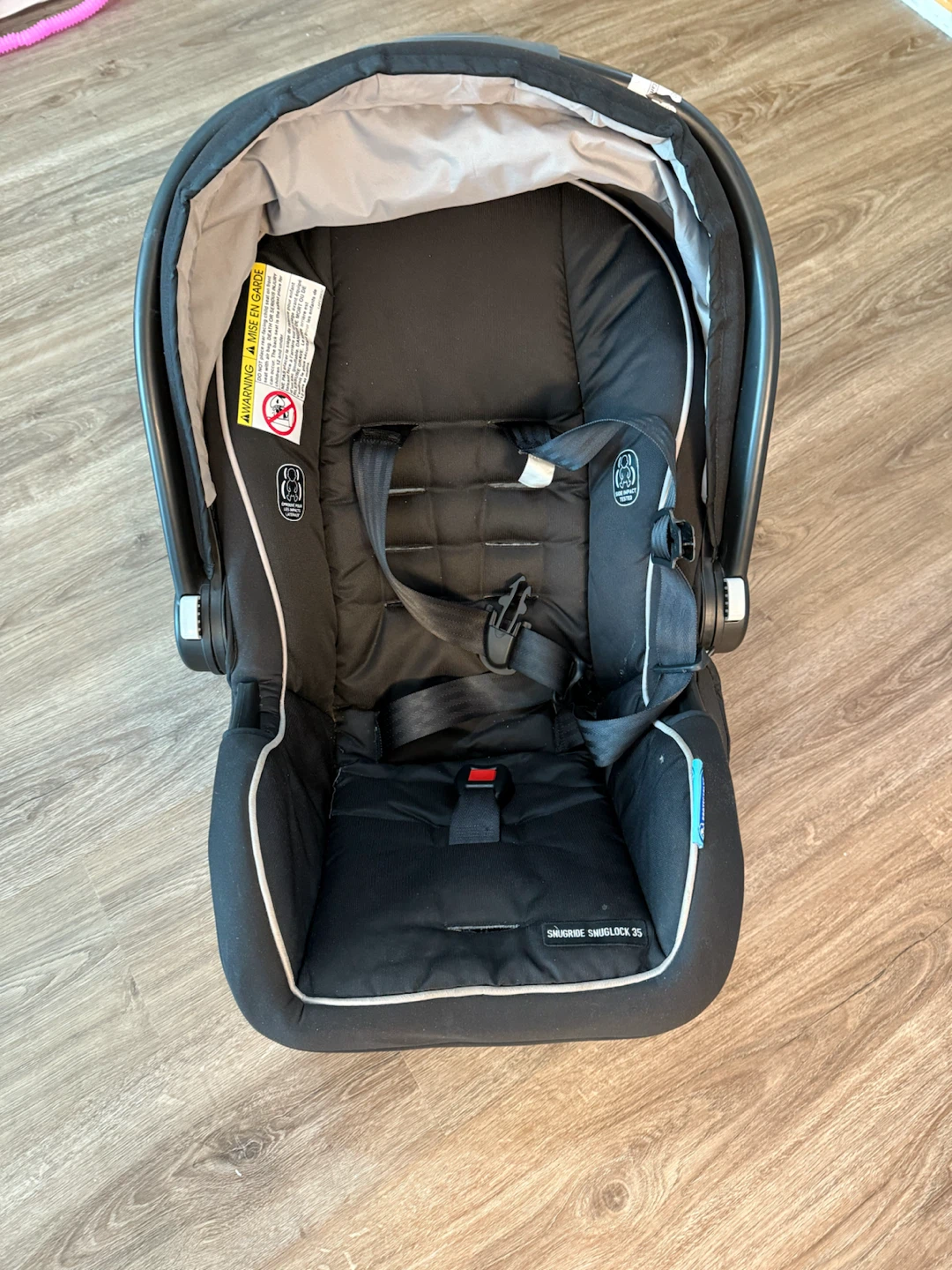 Graco SnugRide SnugLock 35 Infant Car Seat