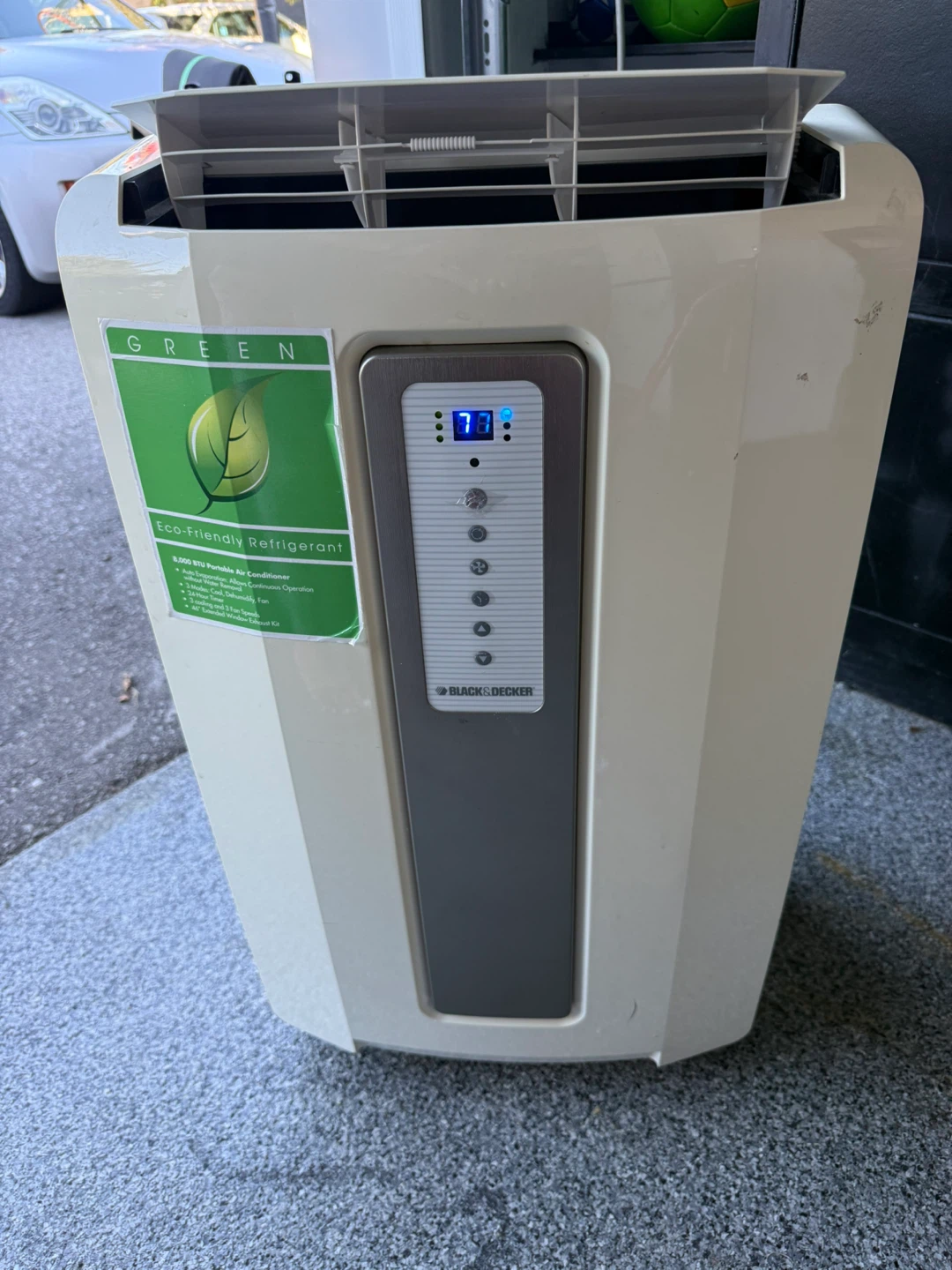 BLACK+DECKER Portable AC (8,000 BTU) - Unit Only
