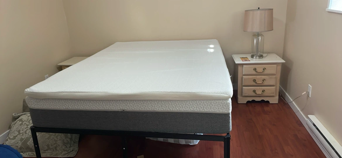Queen size mattress and metal bed frame