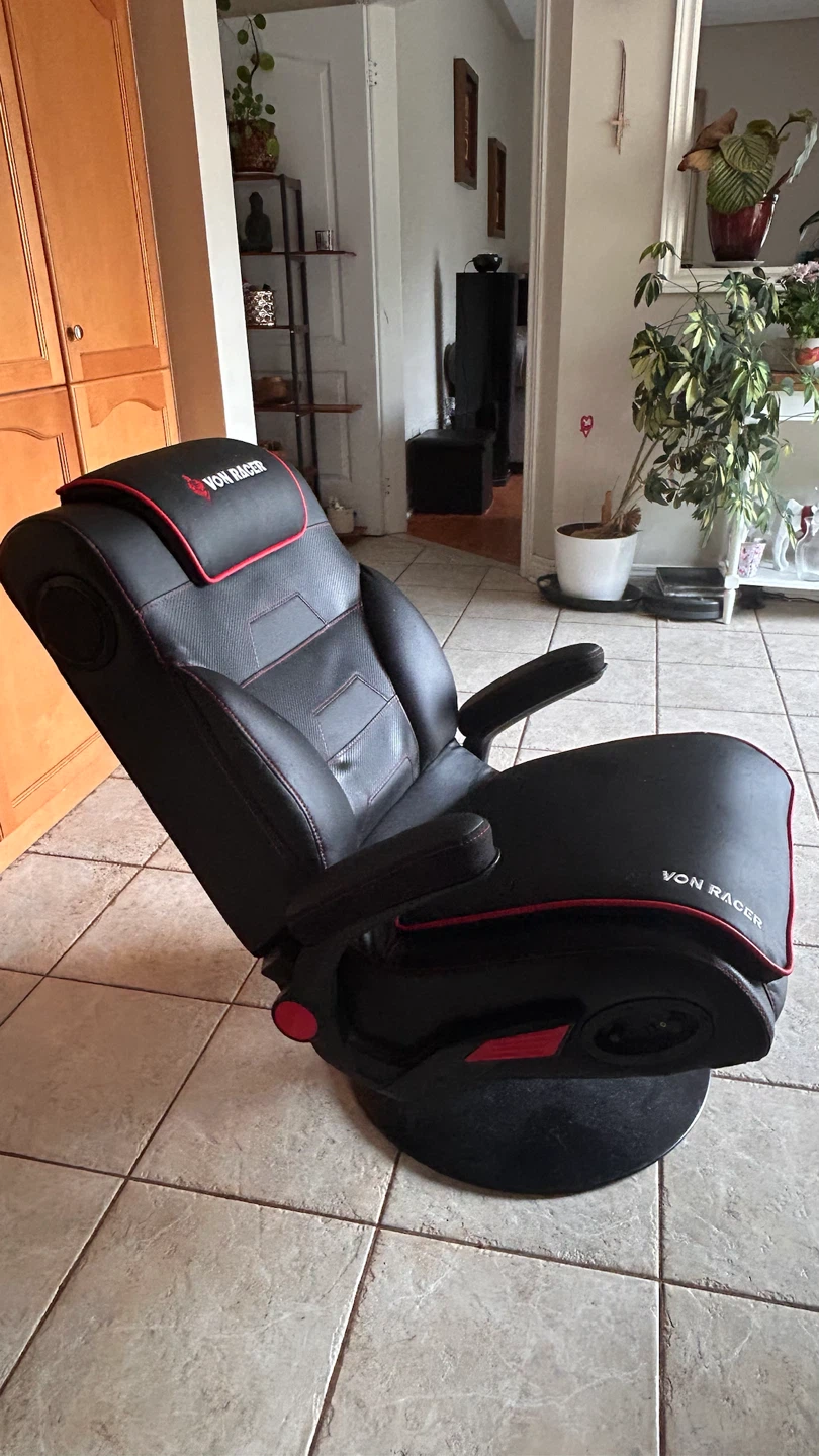 Von Racer Gaming Chair - photo 2