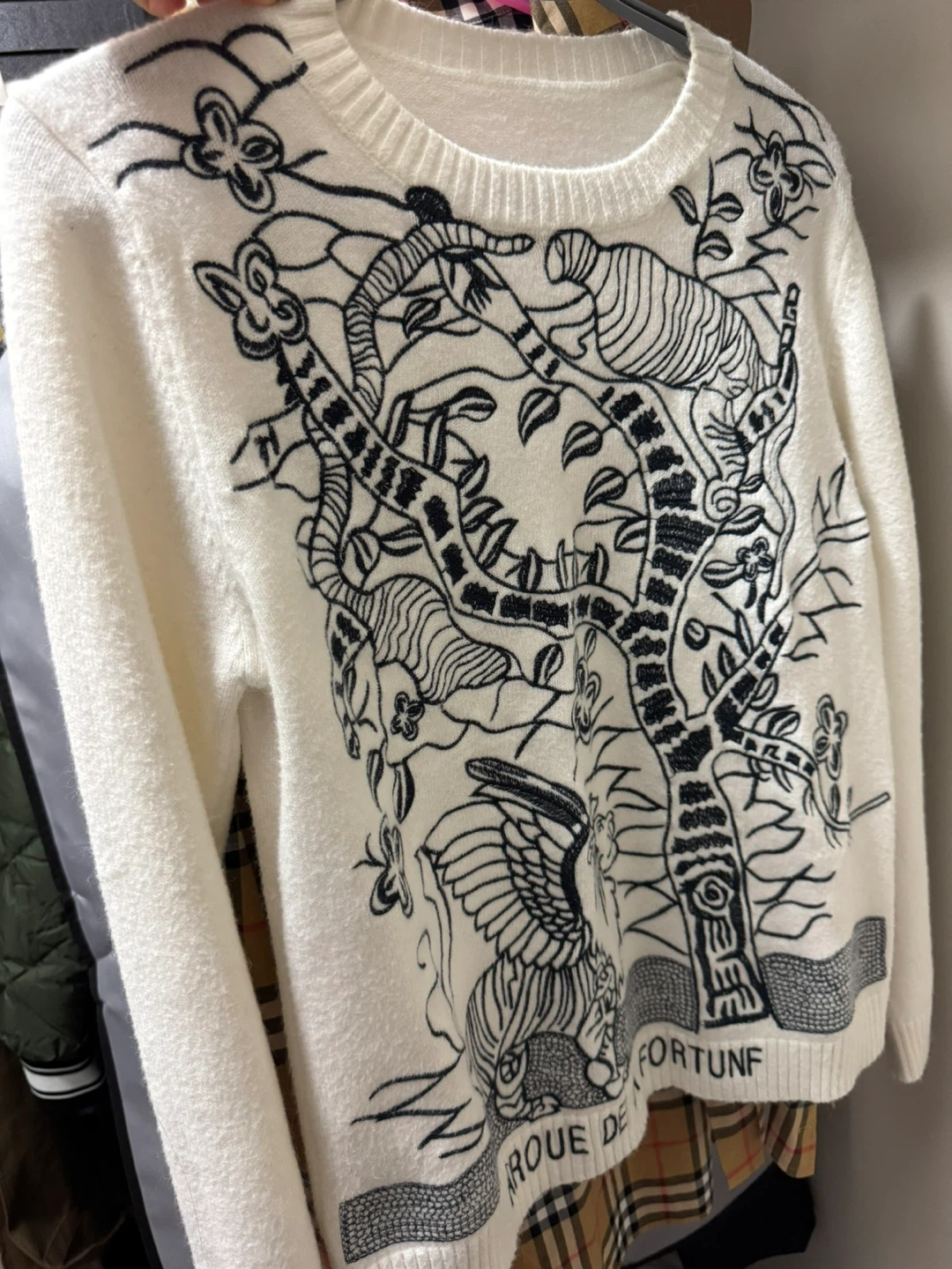 Size S Graphic White Knit Sweater - photo 2