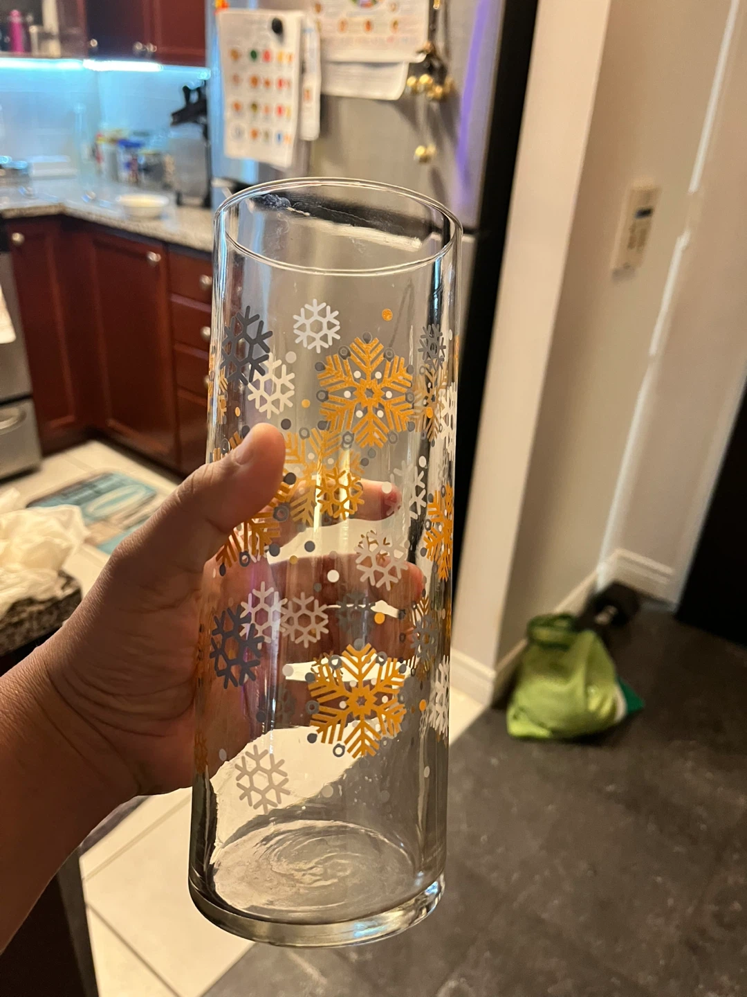 Clear glass vase with snowflake pattern