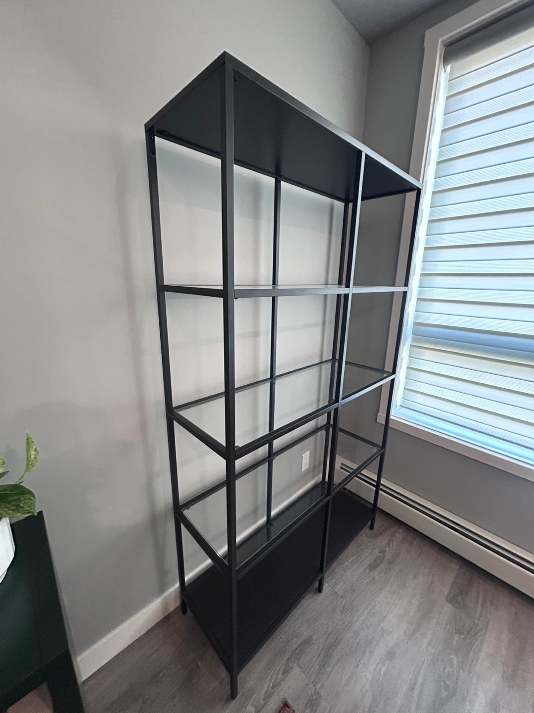 IKEA VITTSJÖ Shelf unit, black-brown/glass - photo 2