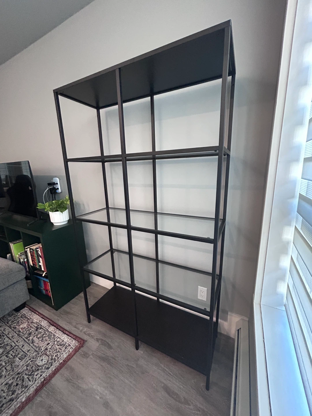 IKEA VITTSJÖ Shelf unit, black-brown/glass - photo 3