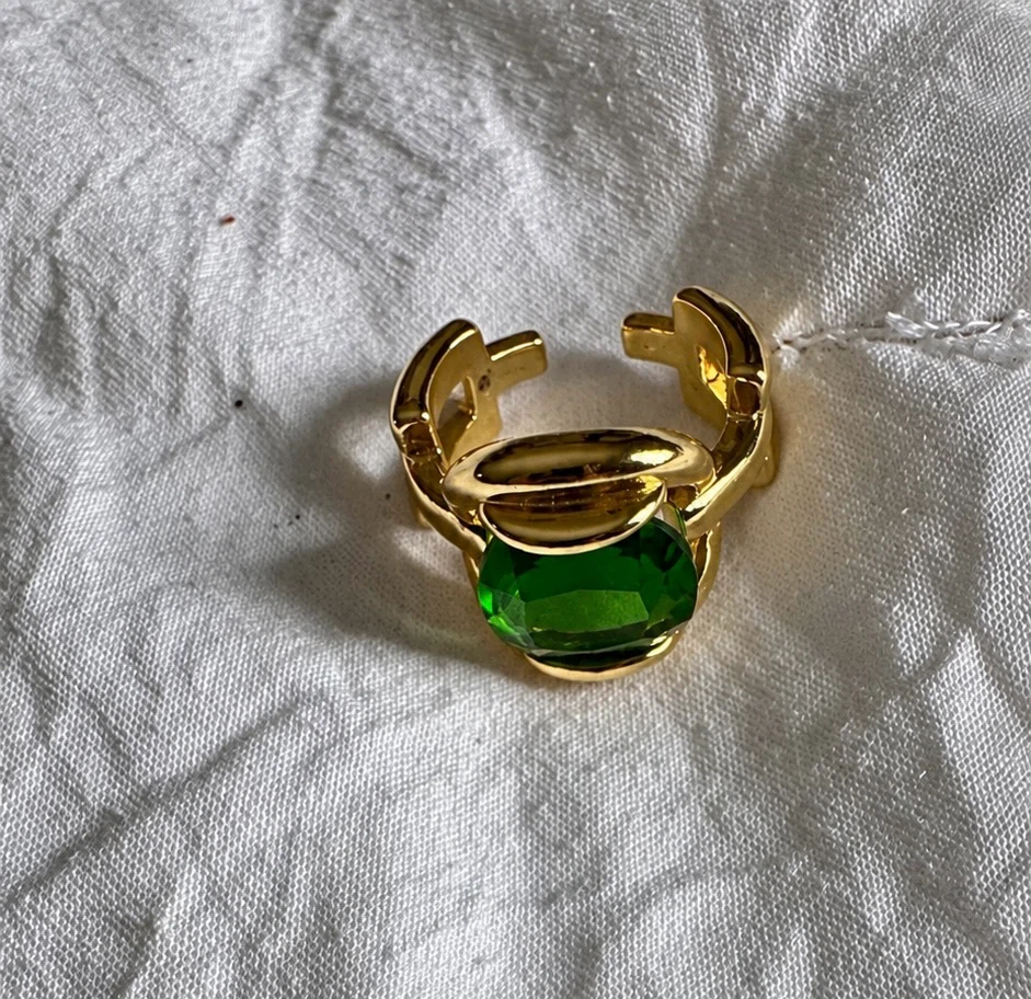 Gold Tone Ring with Emerald Green Stone - photo 2