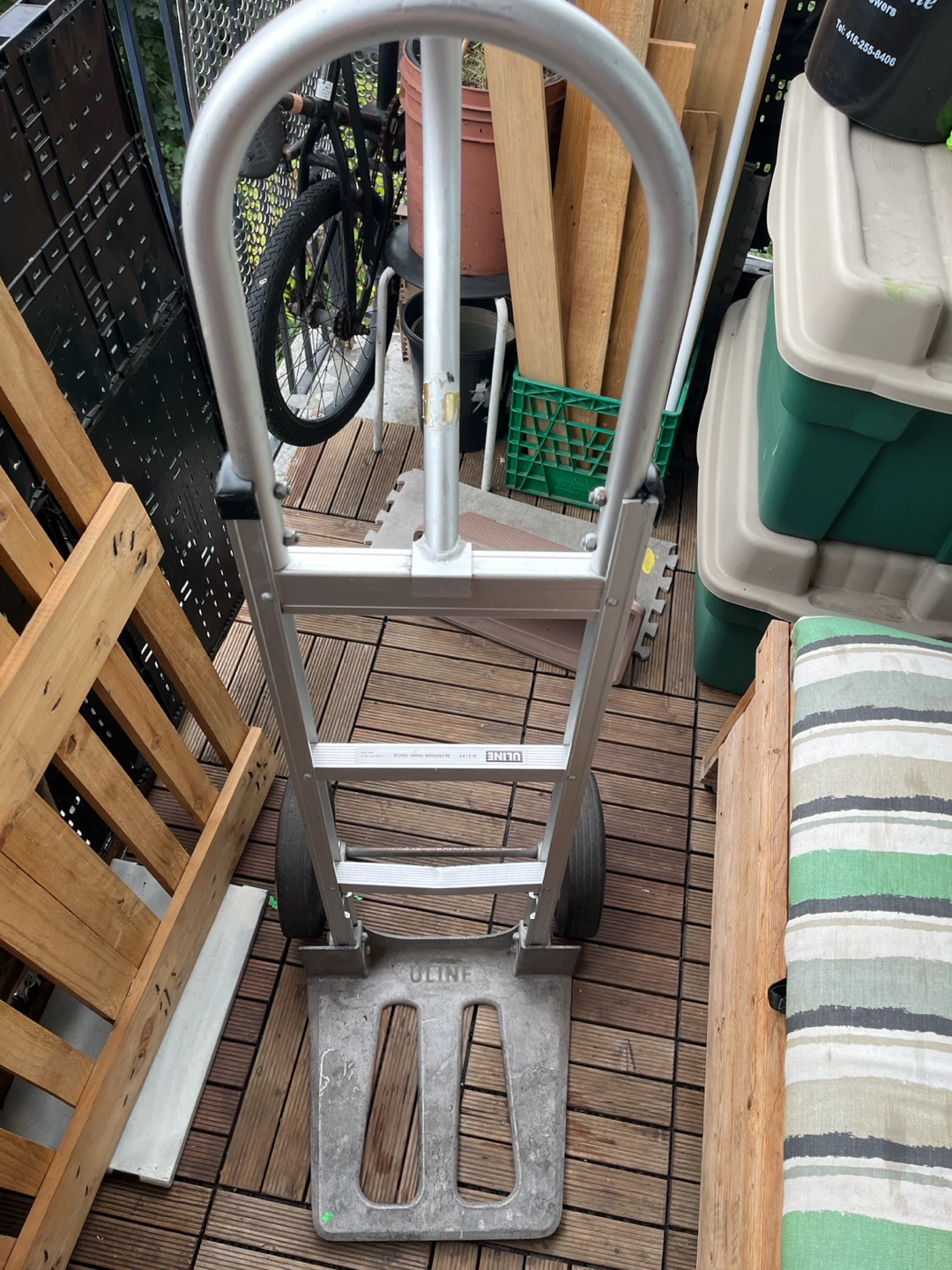 Uline H-3199 Aluminum Hand Truck - photo 3