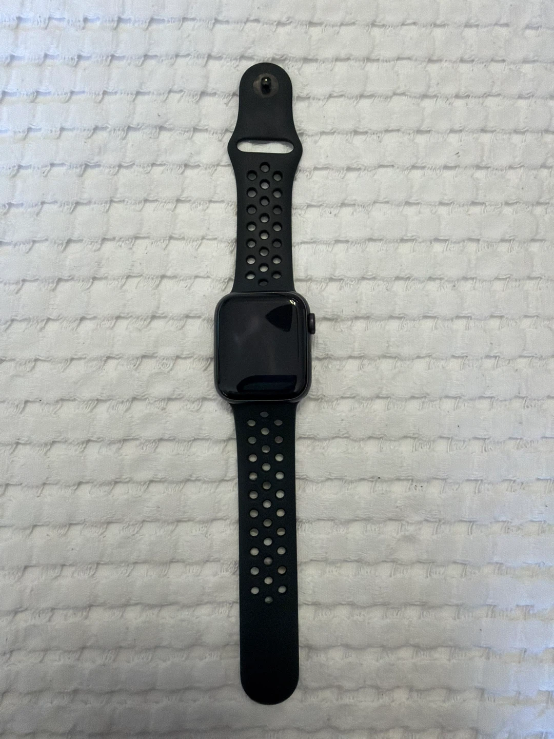 Apple Watch Series 5 Nike 44mm – Black – Excellent Condition