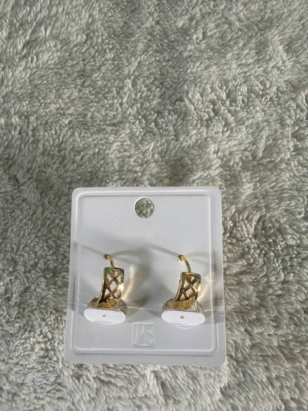 Delicate Gold-Tone Hoop Earrings - photo 2