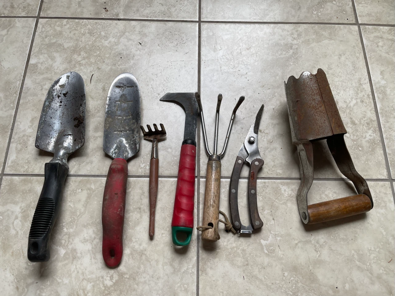 Set of 6 Hand Gardening Tools