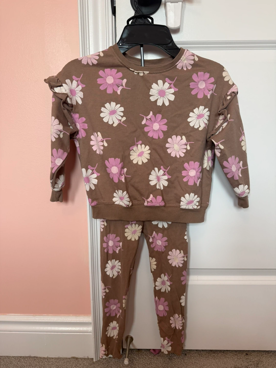 Toddler Girls 4T Outfits