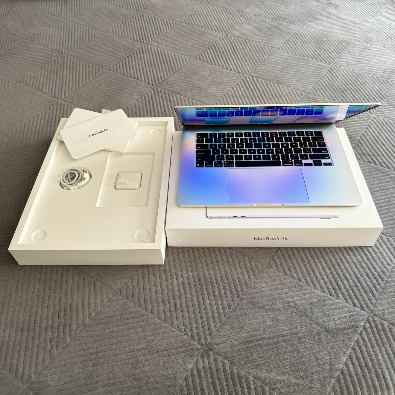 M4 / 16GB RAM / 512GB SSD / 15" Macbook Air 2025 / 100% Battery - photo 2