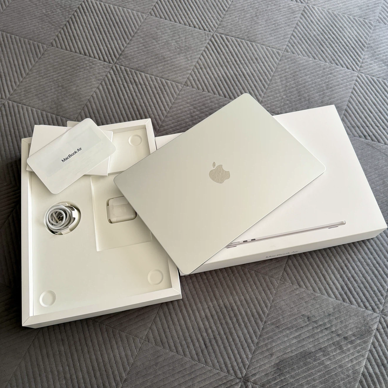 M4 / 16GB RAM / 512GB SSD / 15" Macbook Air 2025 / 100% Battery - photo 3