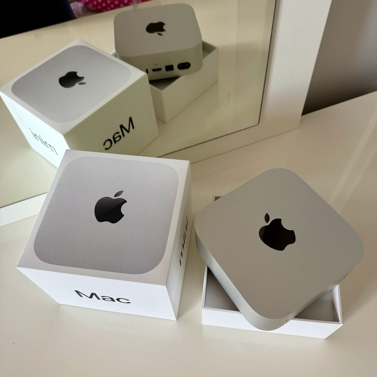 M4 / 16GB RAM / Mac Mini 2024 / 256GB