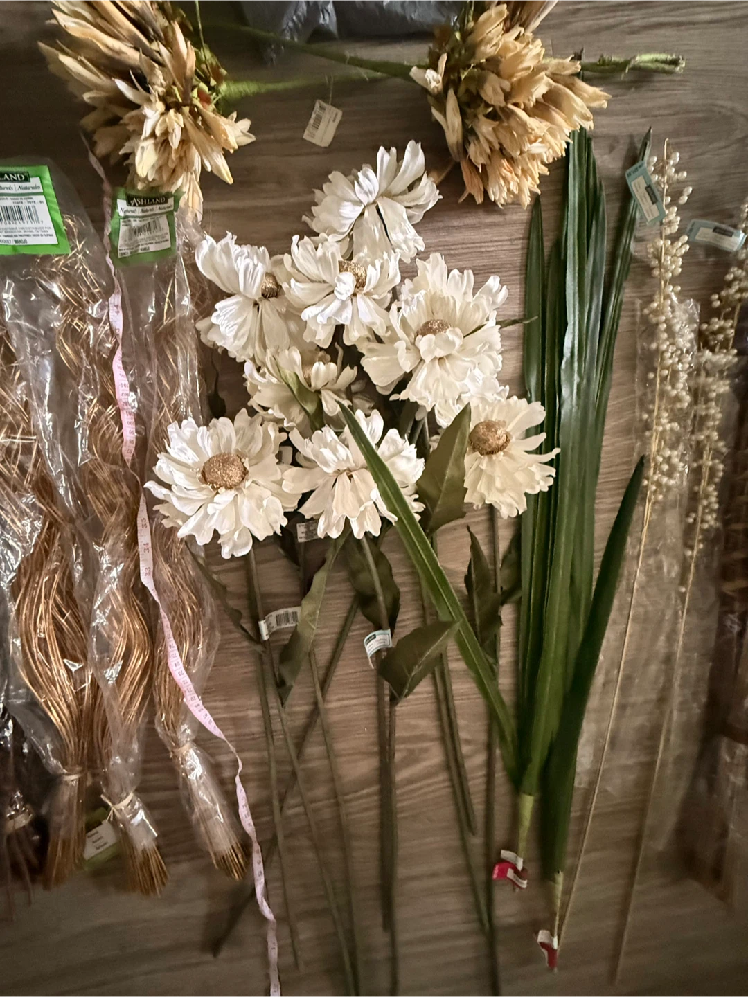 $270+ w Tags Retail • Large MICHAELS Flower Craft LOT - photo 2
