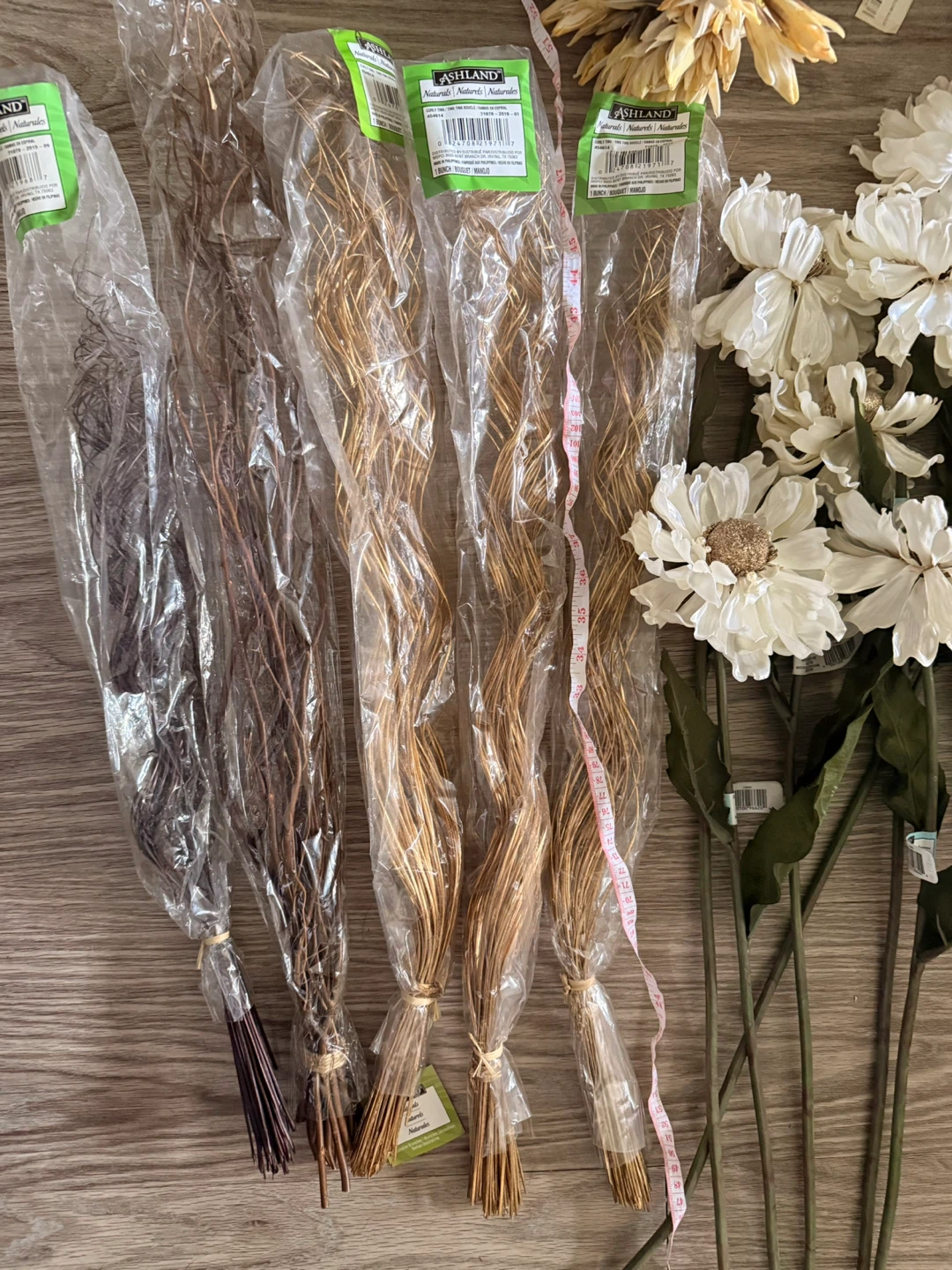 $270+ w Tags Retail • Large MICHAELS Flower Craft LOT - photo 3