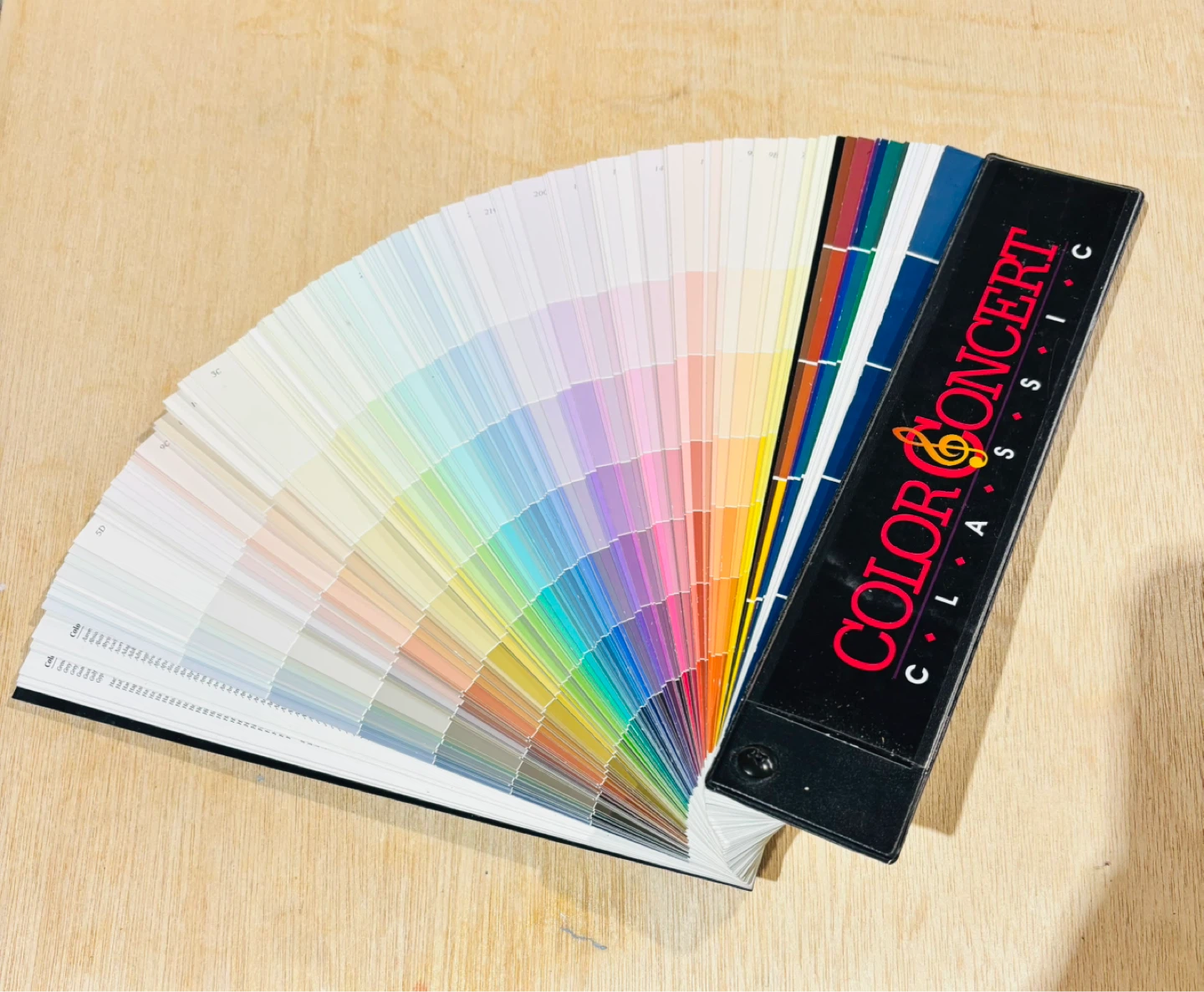 Paint Colour Fan Deck