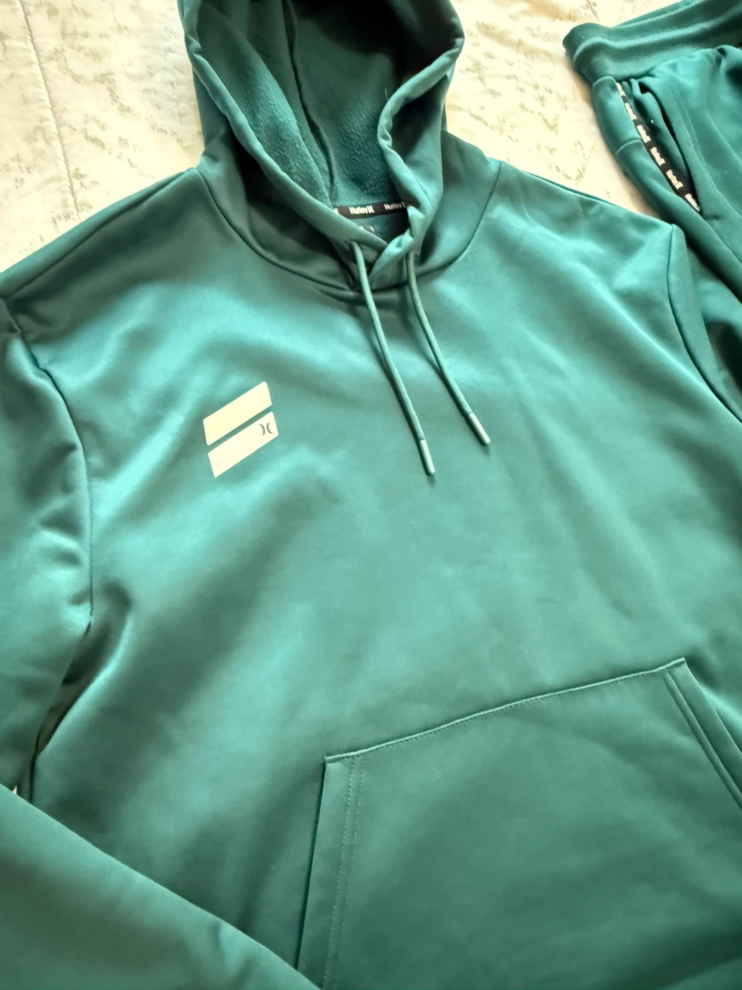 Hurley Teal Hoodie and Joggers Set - photo 2