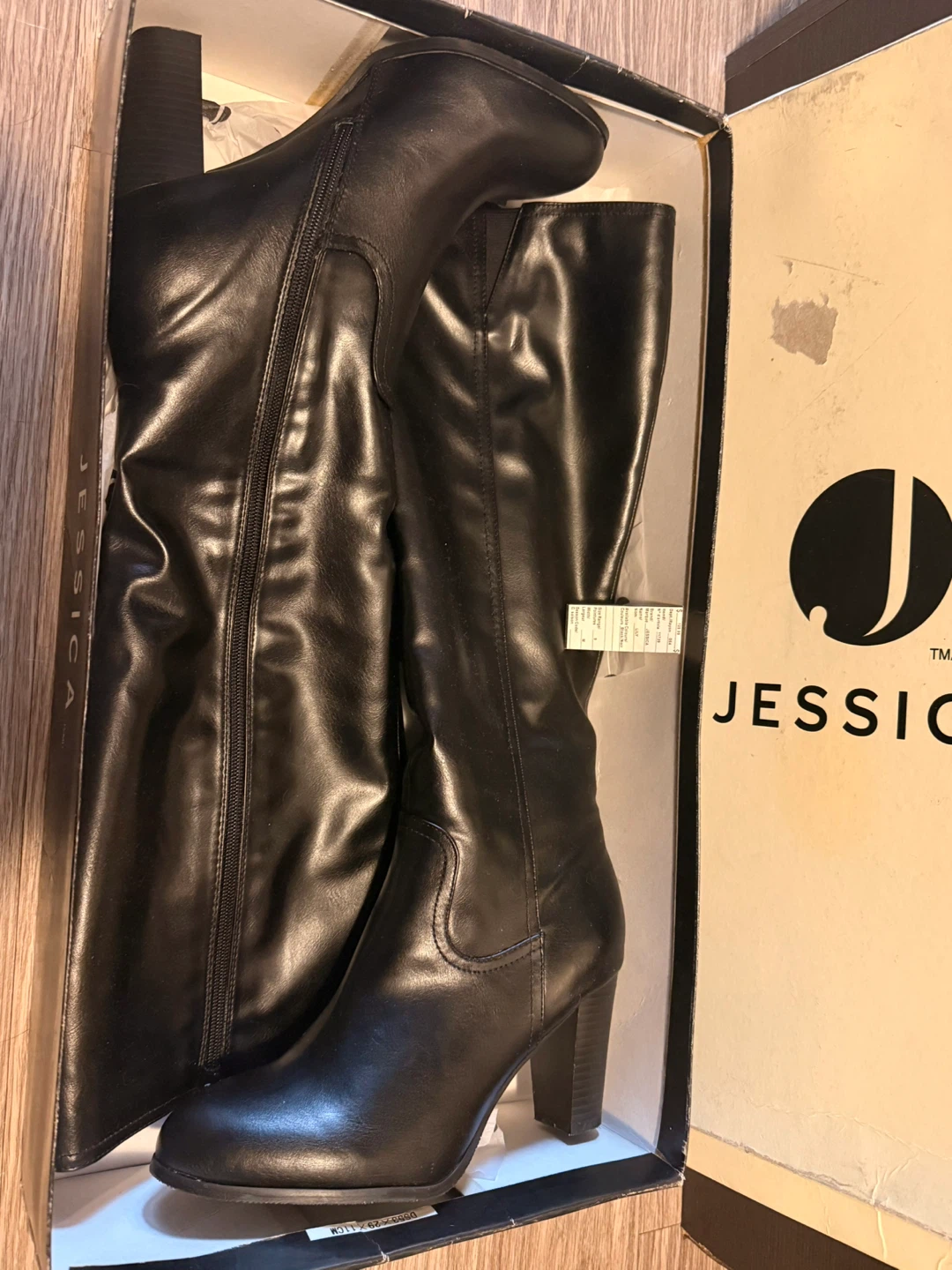 BRAND NEW • JESSICA Leatherette Boots w ORIGINAL Box/Tag - photo 2