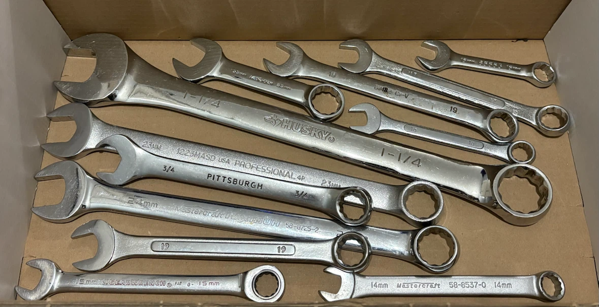 Assorted Hand Tools - photo 2