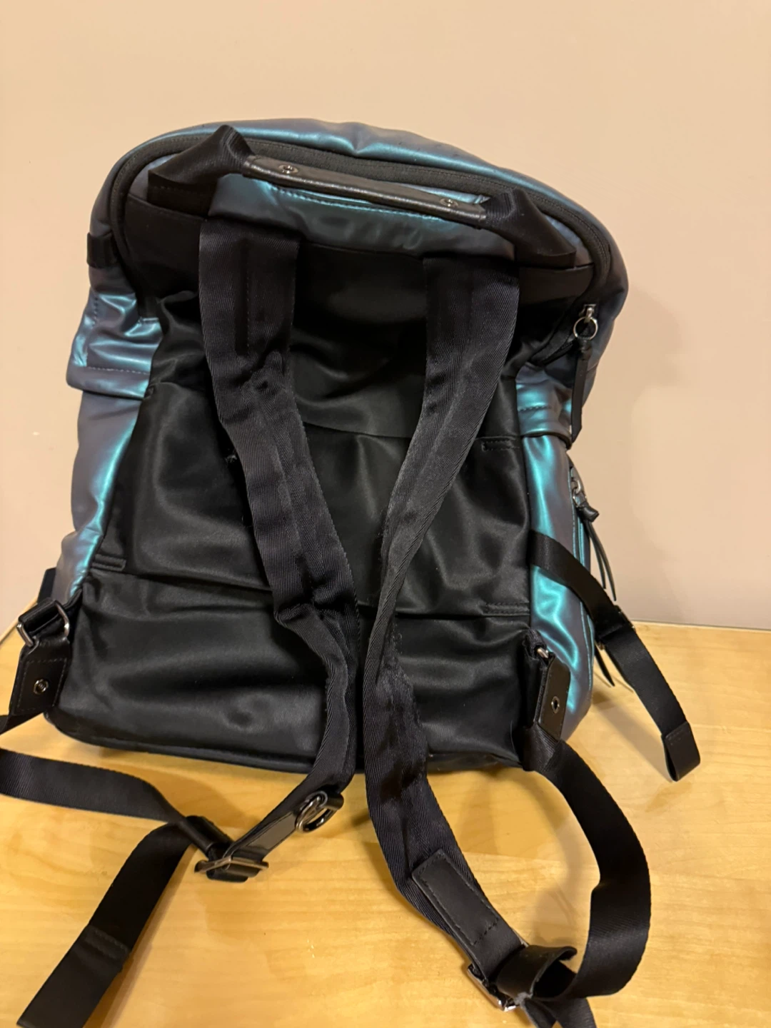 Tumi Iridescent Blue Backpack - photo 2