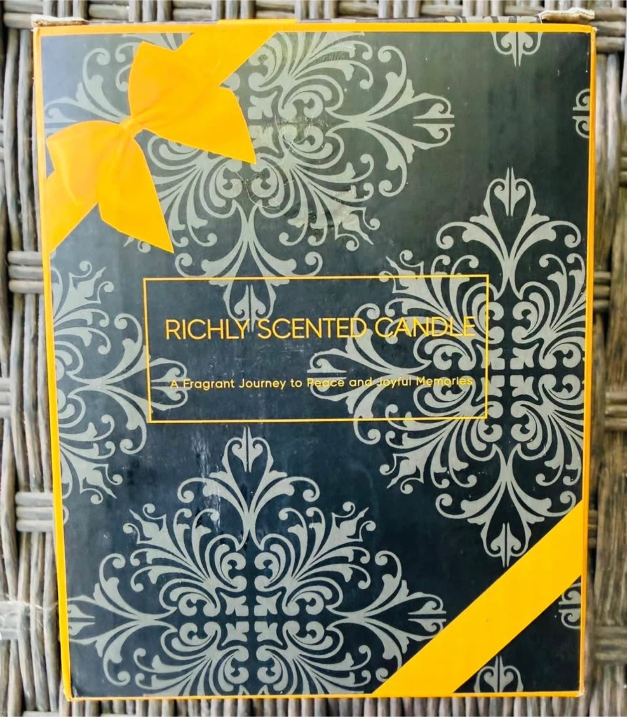 NEW • $24+Retail • LavenderScented Soy/Wax Candle • Best Realtor