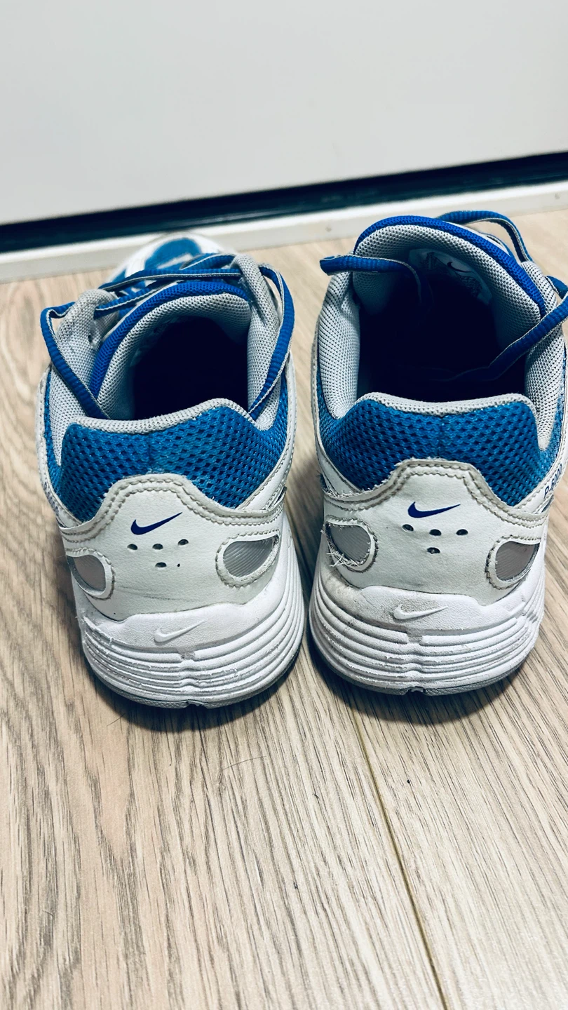 Nike Bowerman Series Leather & Mesh Sneakers – Size 6Y - photo 3