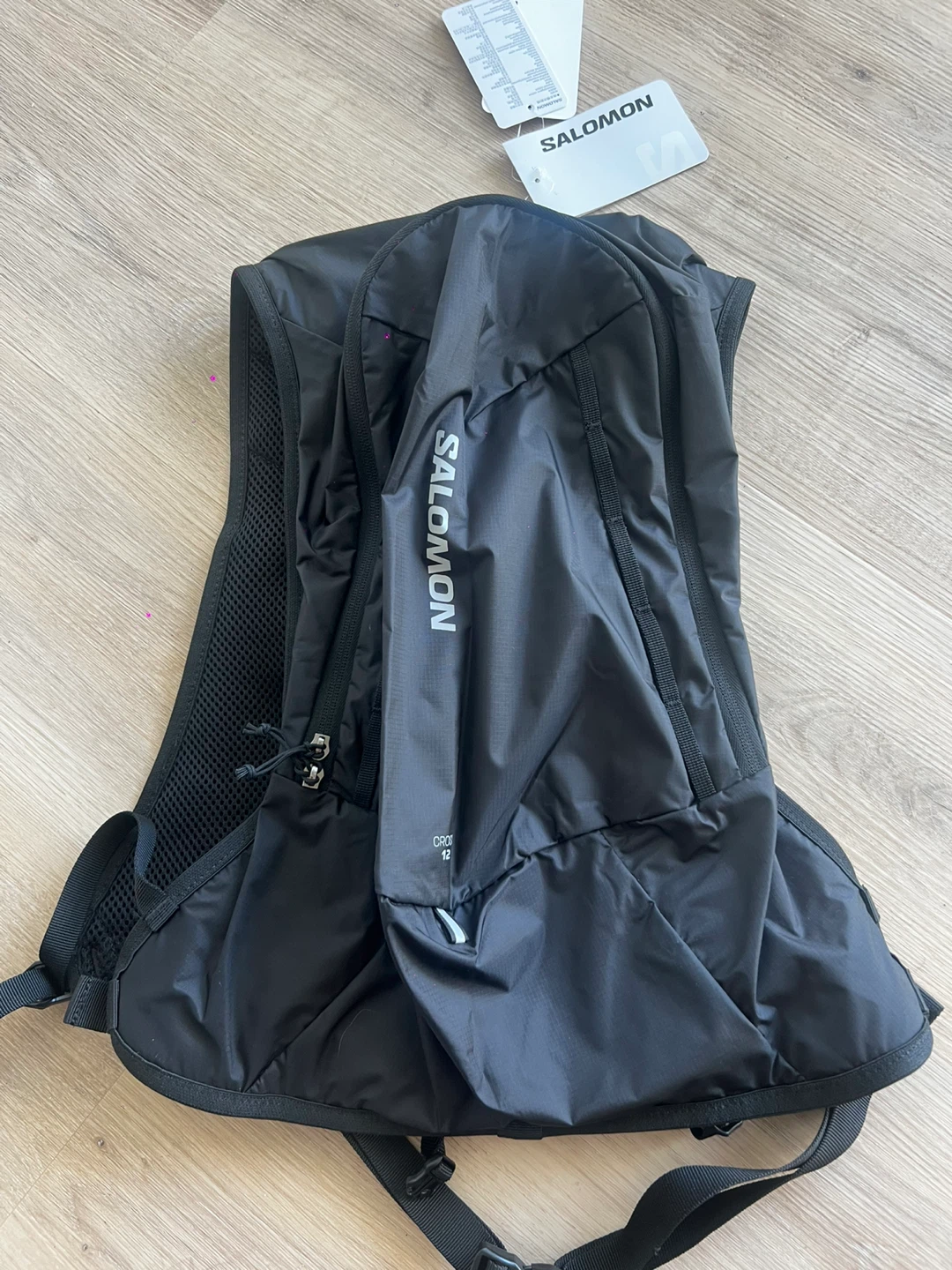 New w/ Tag Salomon Cross 12 Black Backpack Hiking Running Vest - photo 2