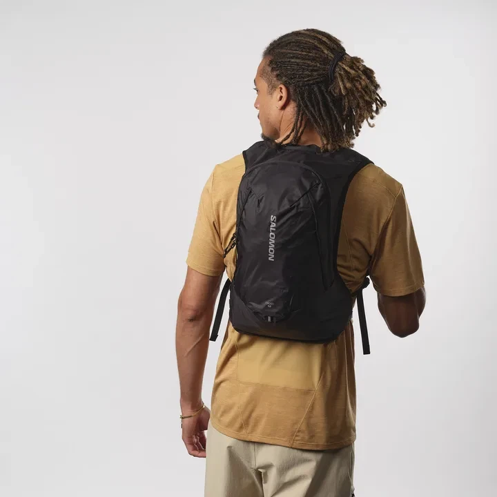 New w/ Tag Salomon Cross 12 Black Backpack Hiking Running Vest - photo 5