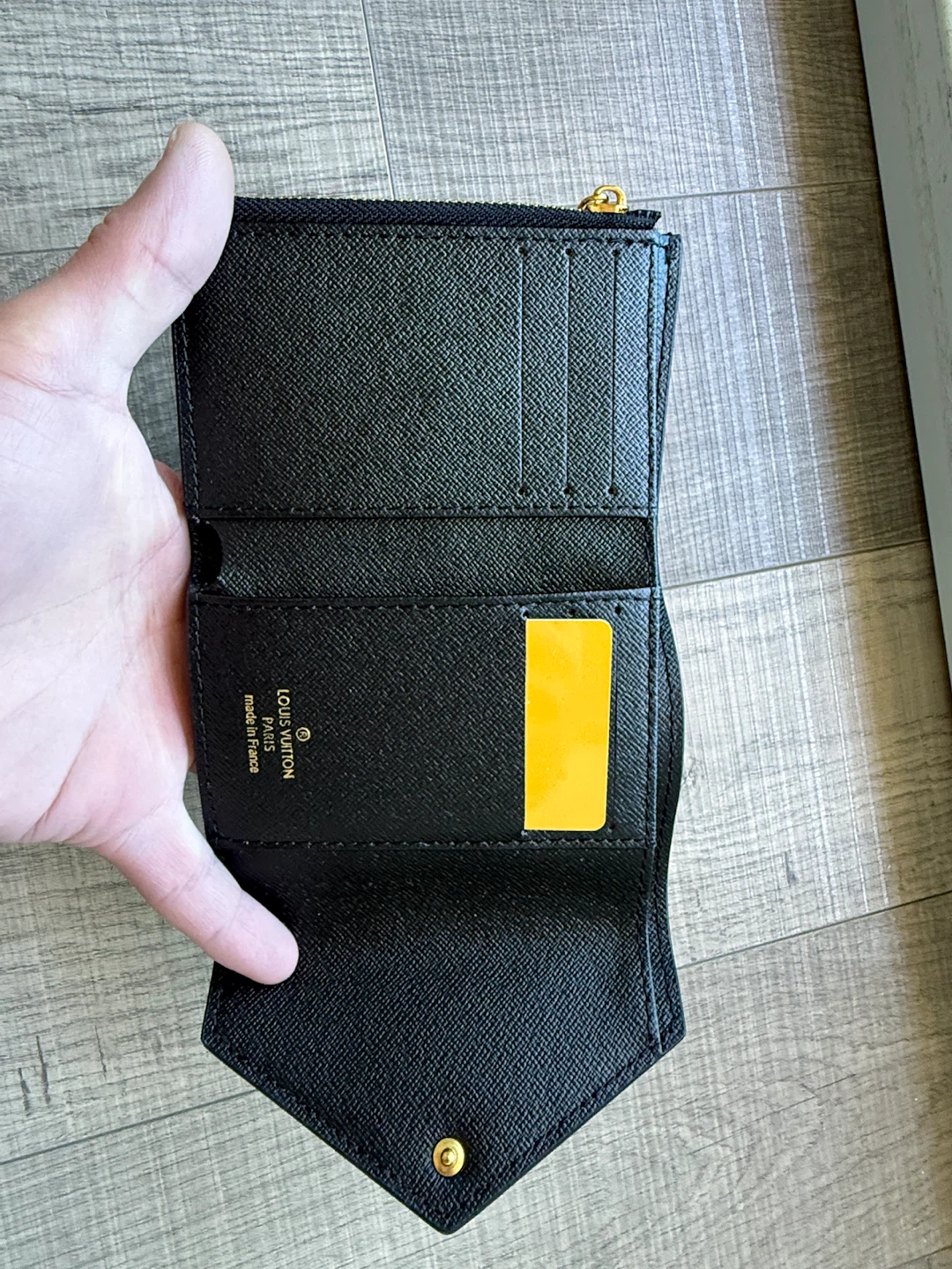 Louie vuitton wallet - photo 3